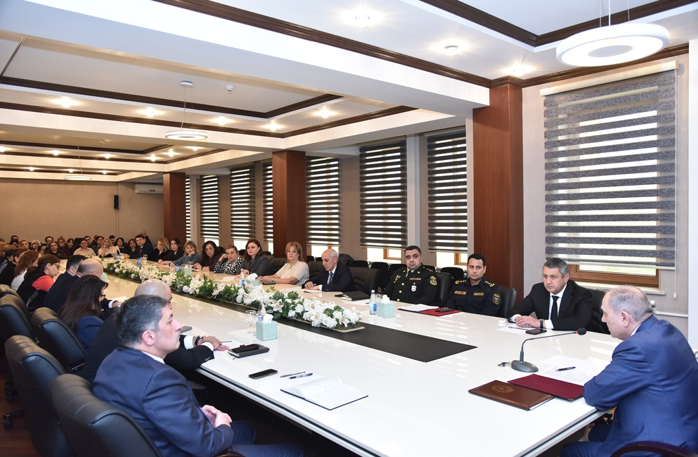 Tahir Budaqov müşavirə keçirdi - FOTOLAR